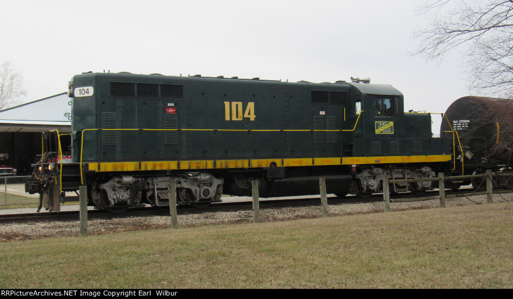 Ohio South Central Railroad (OSCR) 104